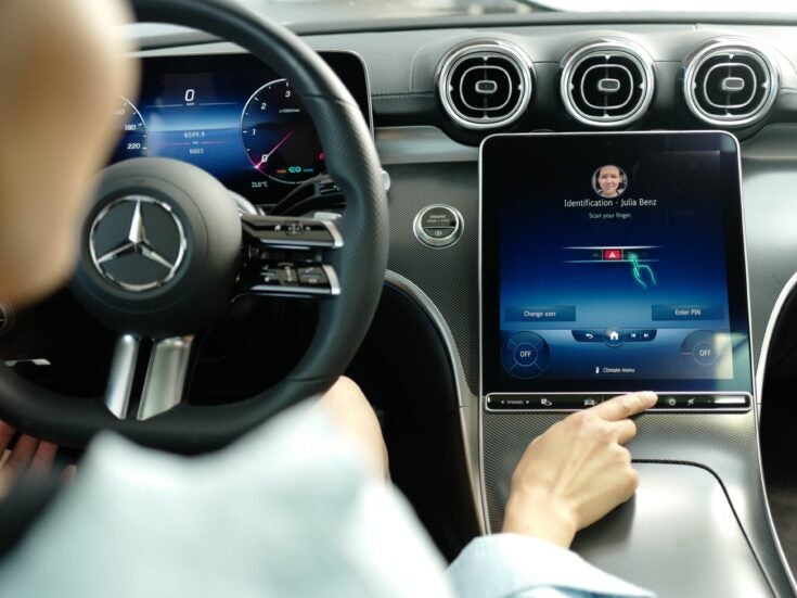 Mercedes-Benz, Mastercard collaborate to roll out embedded in-car payments at pump